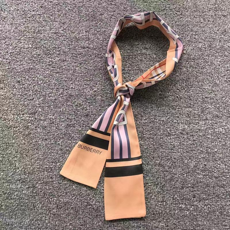 BURBERRY SCARVES