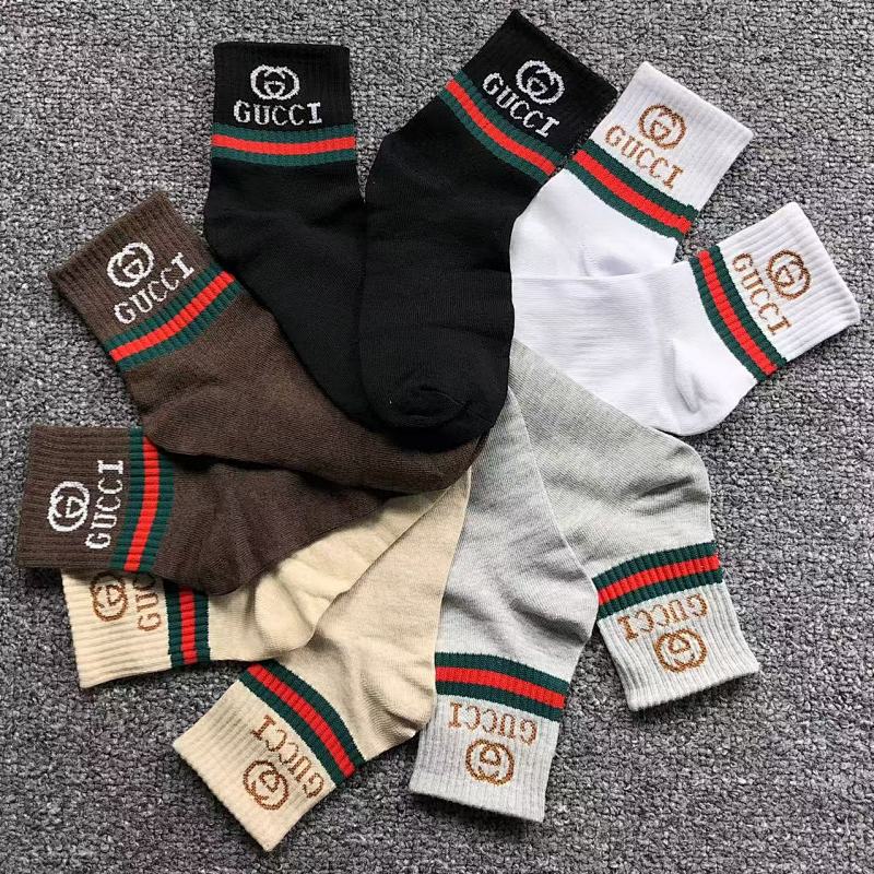 GUCCI SOCKS (2)