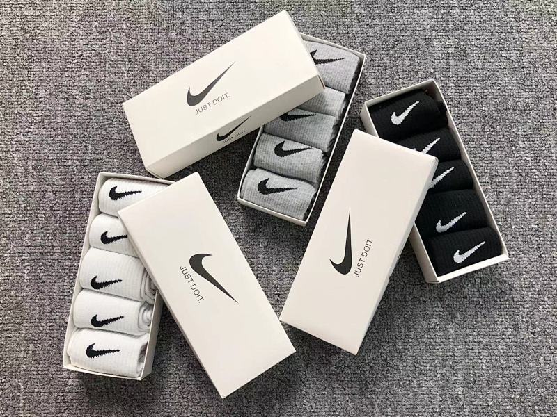 NIKE SOCKS (28)