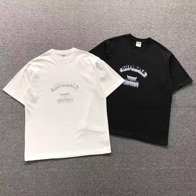 SUPREME TSHIRTS (80)