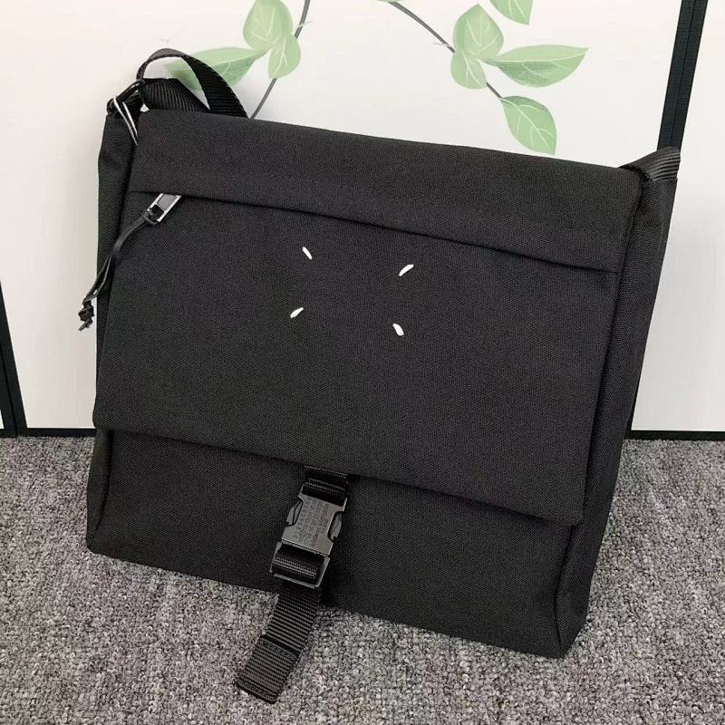 MAISON MARGIELA BAGS (8)