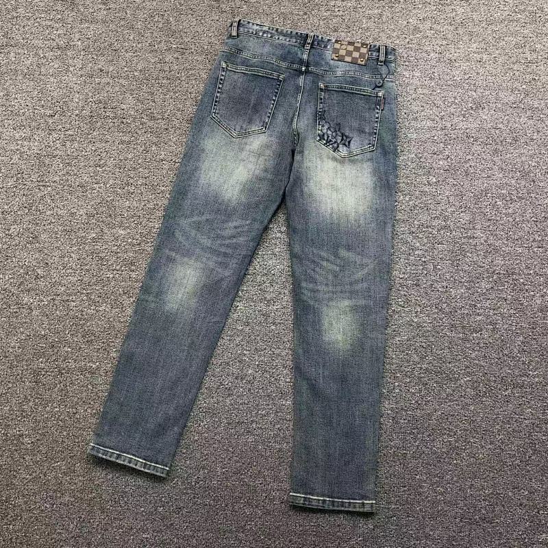 LOUIS VUITTON PANTS (114)