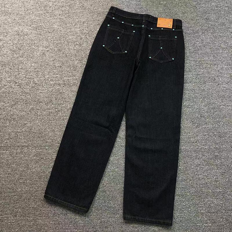 LOUIS VUITTON PANTS (80)