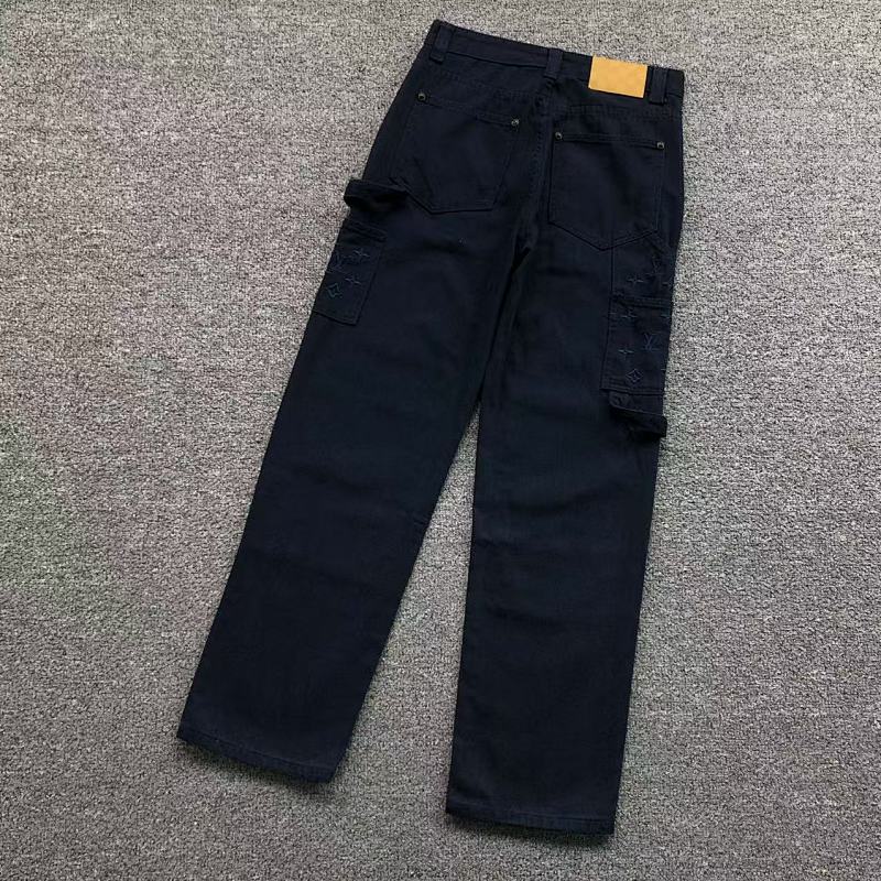 LOUIS VUITTON PANTS (79)