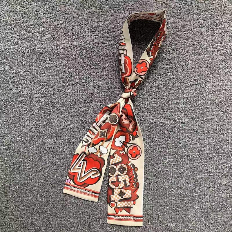 LOUIS VUITTON SCARVES