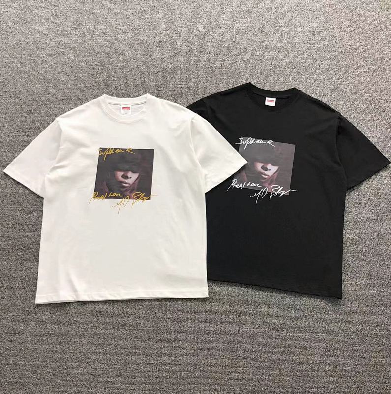 SUPREME TSHIRTS (131)