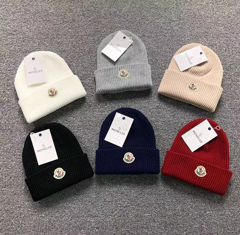 MONCLER HATS (15)