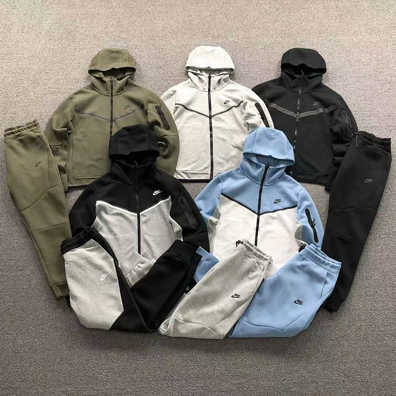 NIKE HOODIES (50)