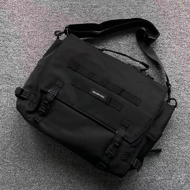 BALENCIAGA BAGS (14)