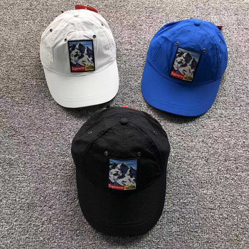 SUPREME HATS (5)