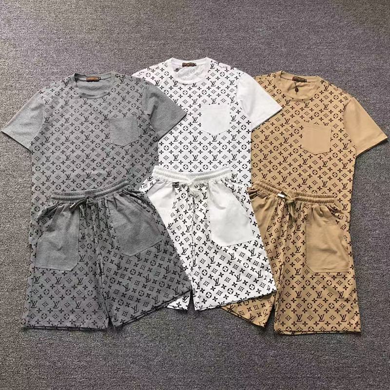 LOUIS VUITTON TSHIRTS (330)