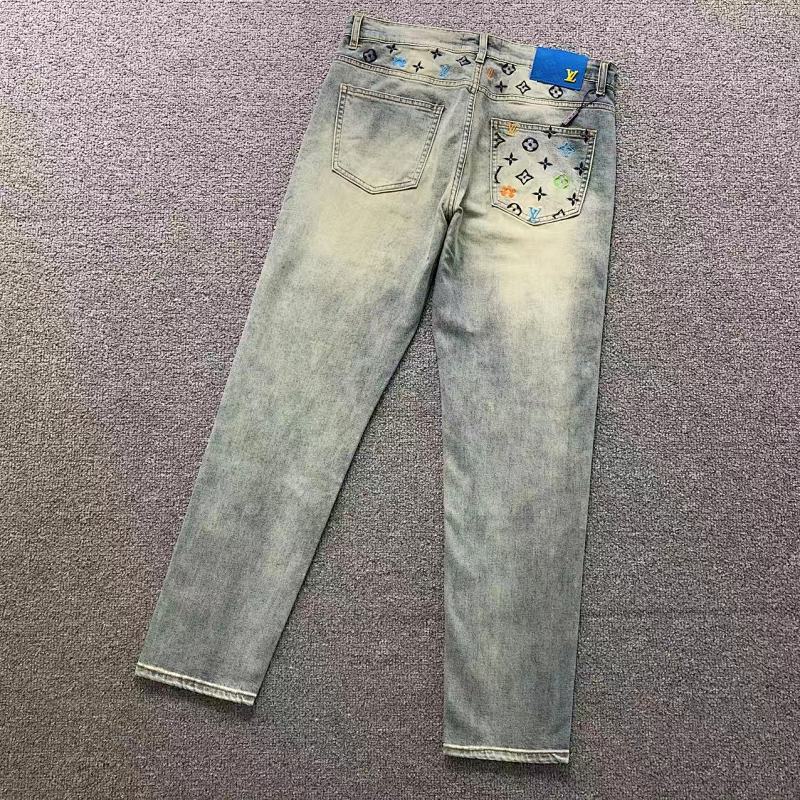 LOUIS VUITTON PANTS (39)