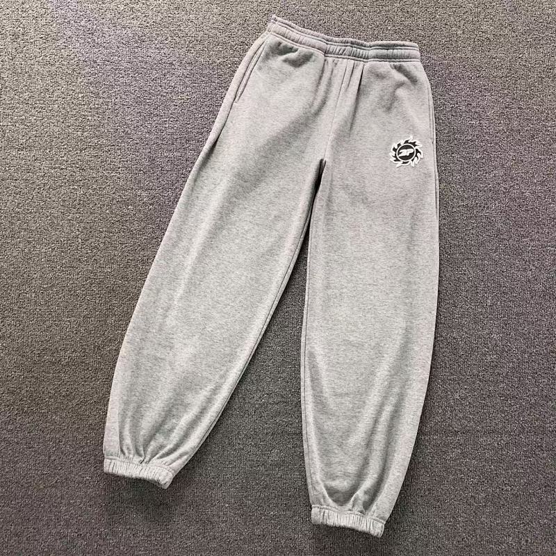 BROKEN PLANET SWEATPANTS