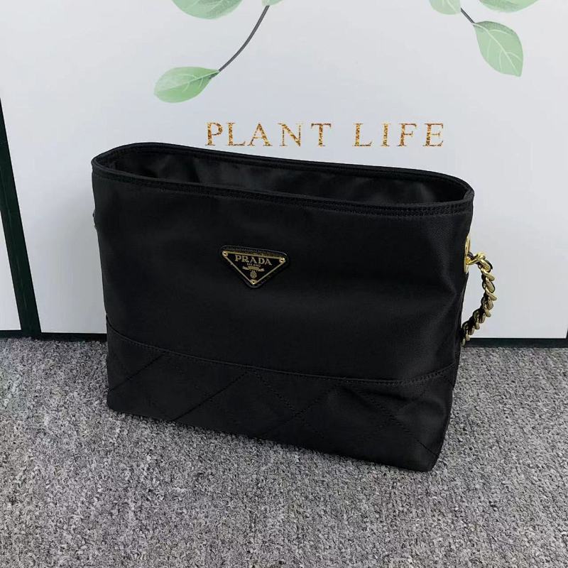 PRADA BAGS (7)