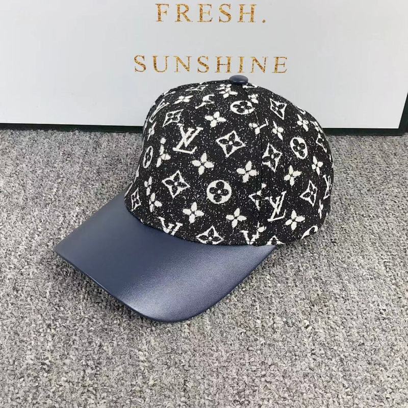 LOUIS VUITTON HATS (80)