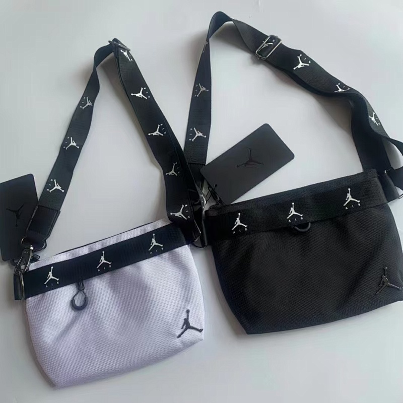 JORDAN BAGS (17)