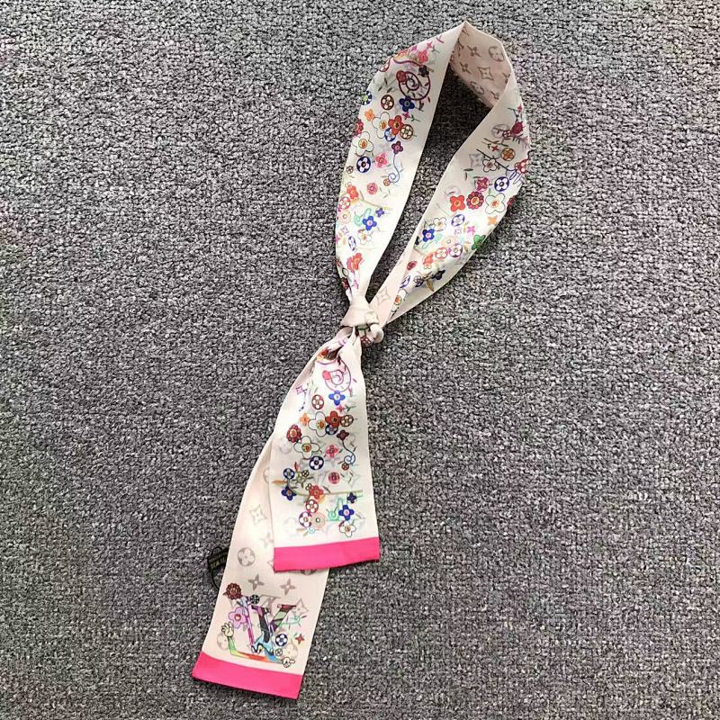 LOUIS VUITTON SCARVES (4)
