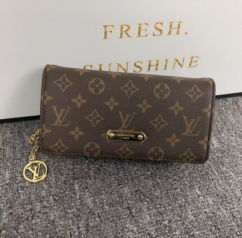 LOUIS VUITTON BAGS (9)