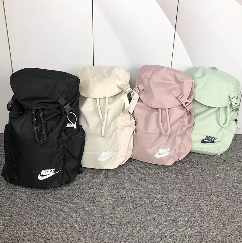 NIKE BAGS (10)