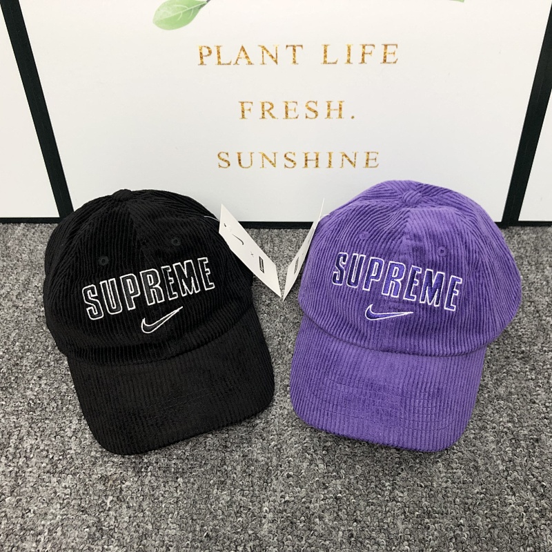 SUPREME HATS (22)