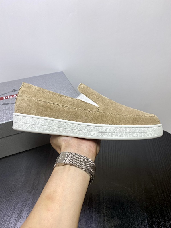 PRADA SHOES (583)