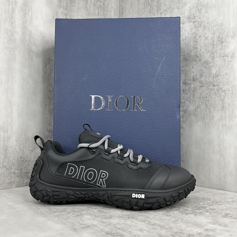DIOR SNEAKERS (137)