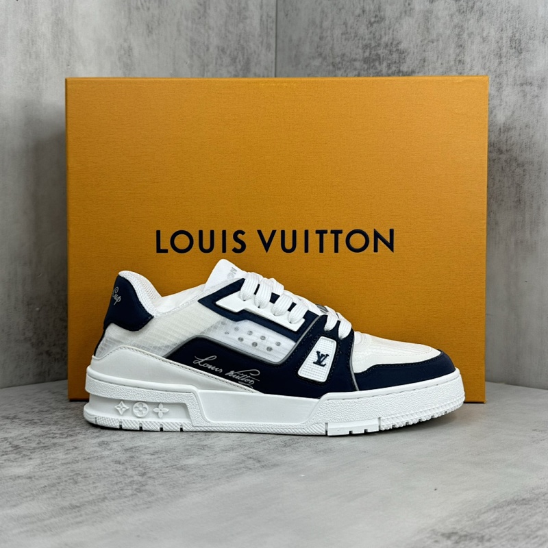 LOUIS VUITTON SNEAKERS (229)