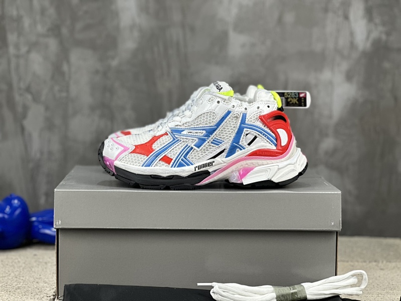 BALENCIAGA SNEAKERS (580)
