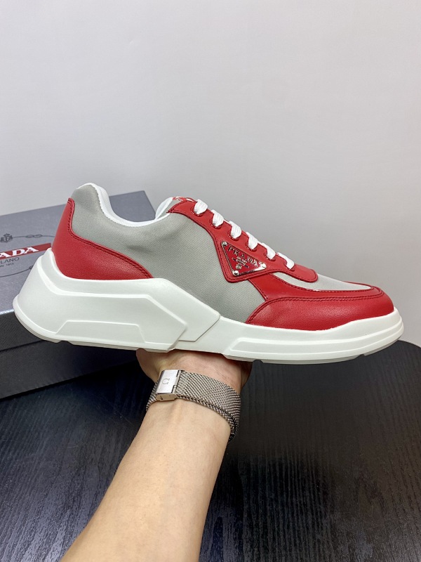 PRADA SHOES (414)