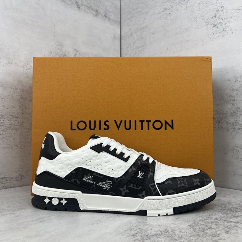 LOUIS VUITTON SHOES (614)
