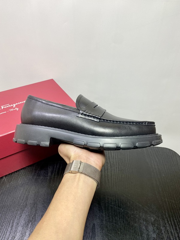FERRAGAMO SHOES (139)