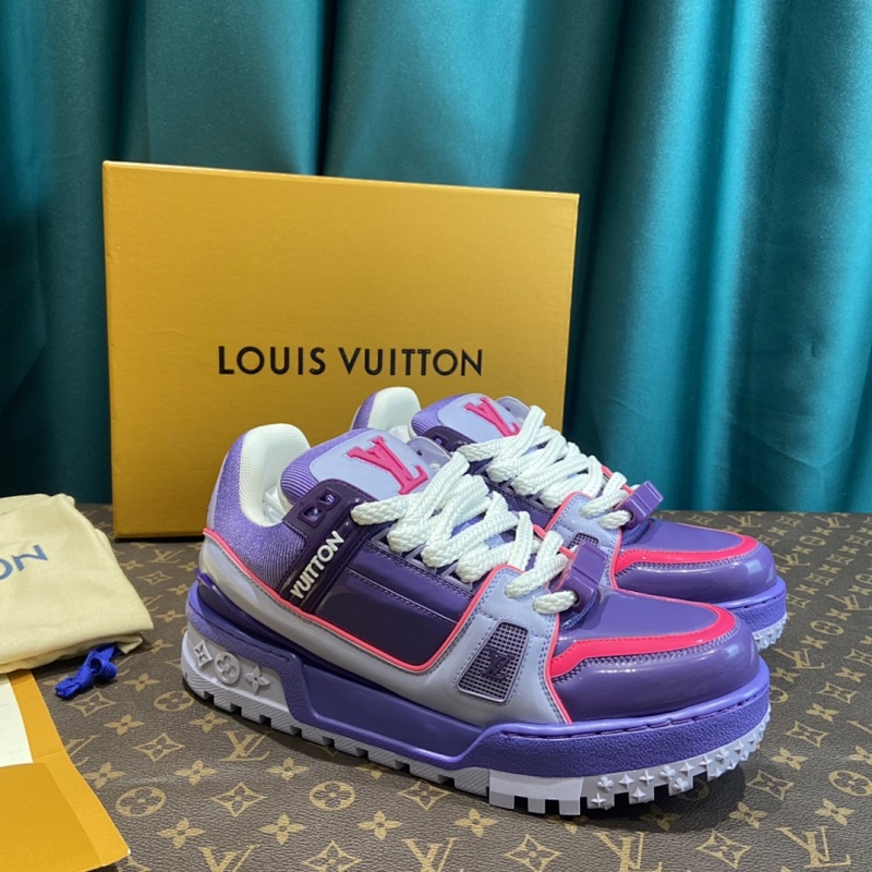 LOUIS VUITTON SNEAKERS (383)