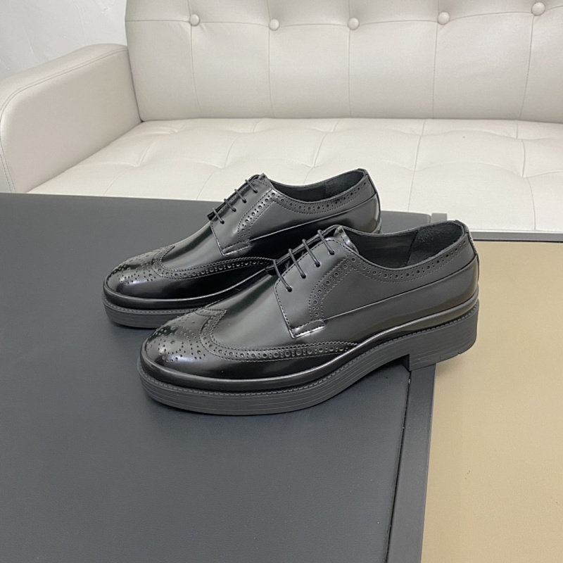 PRADA SHOES (115)