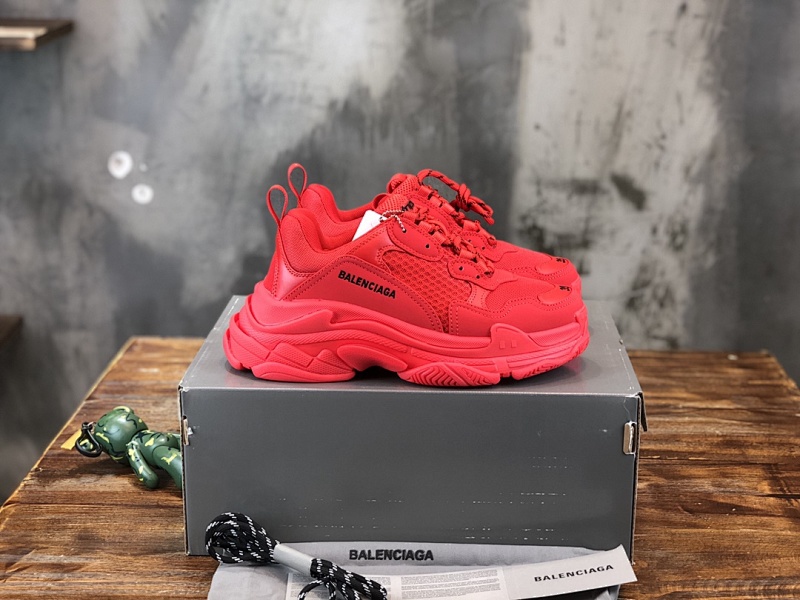 BALENCIAGA SNEAKERS (756)