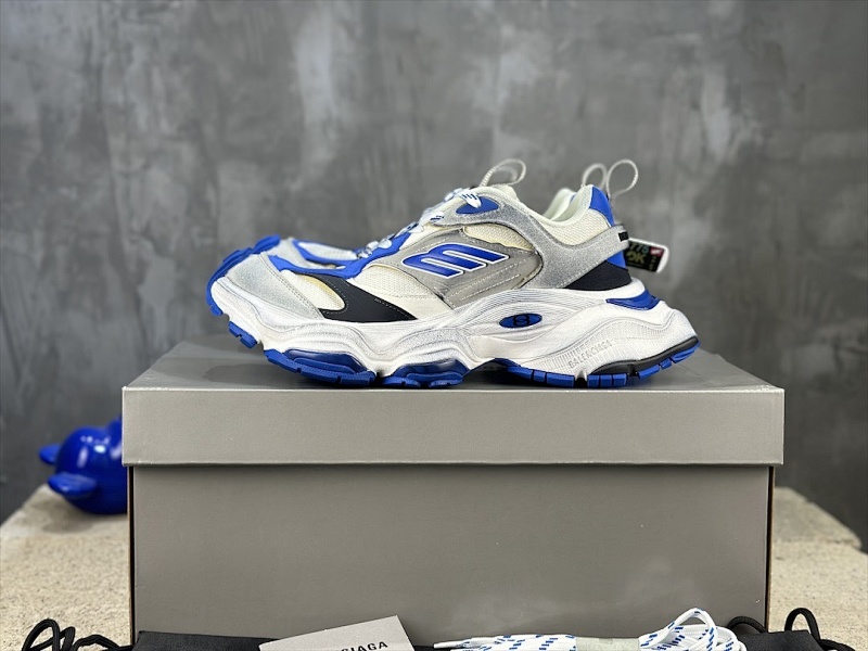 BALENCIAGA SNEAKERS (435)