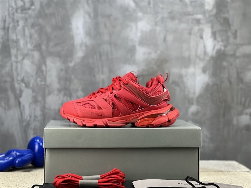 BALENCIAGA SNEAKERS (649)