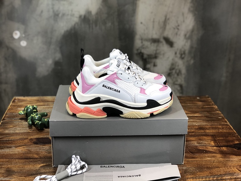 BALENCIAGA SNEAKERS (749)