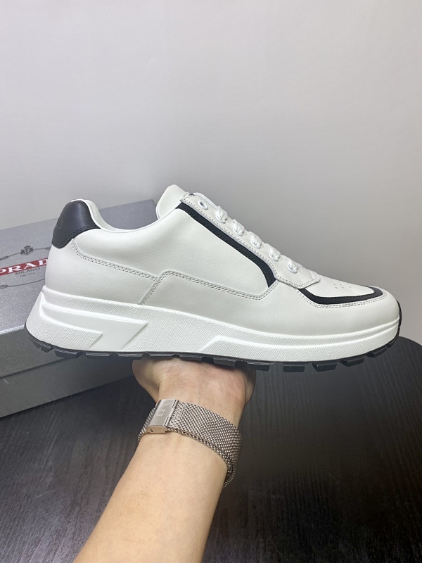 PRADA SHOES (486)