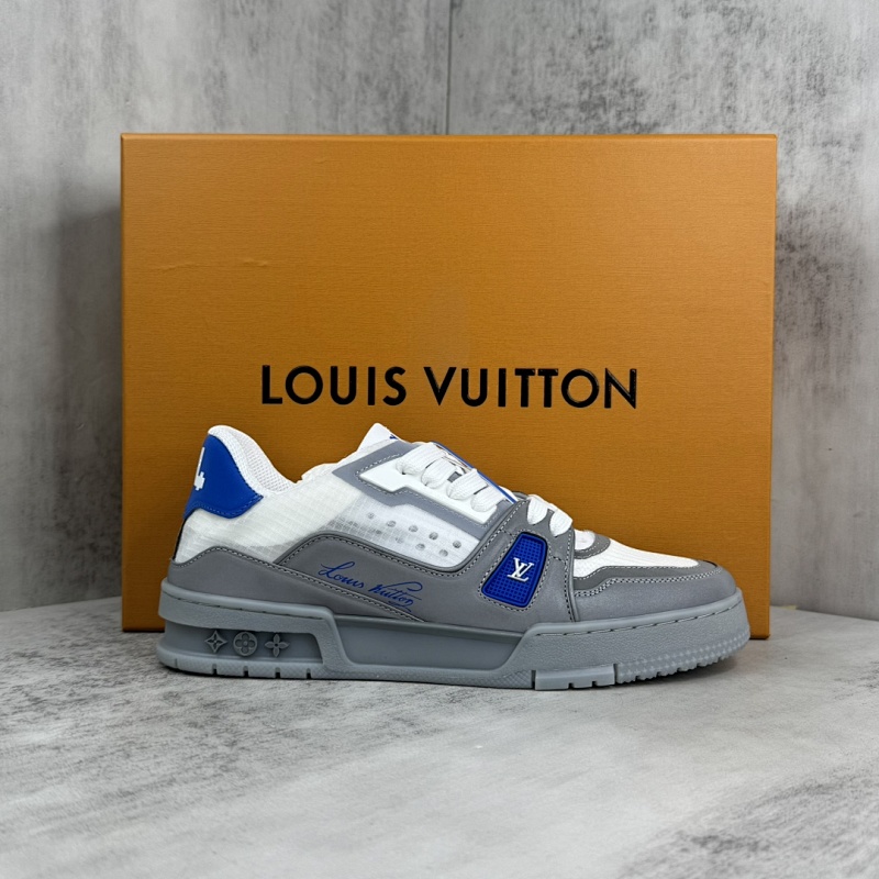 LOUIS VUITTON SNEAKERS (85)