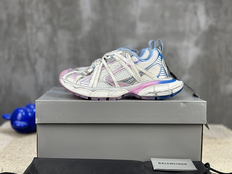 BALENCIAGA SNEAKERS (126)