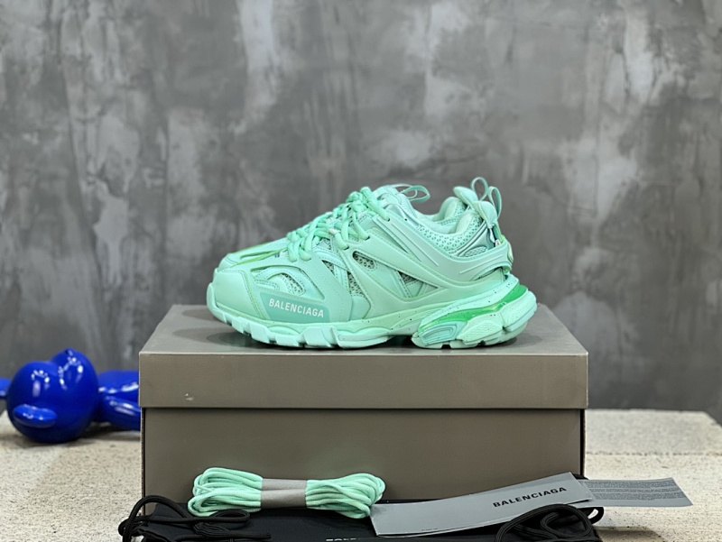 BALENCIAGA SNEAKERS (618)