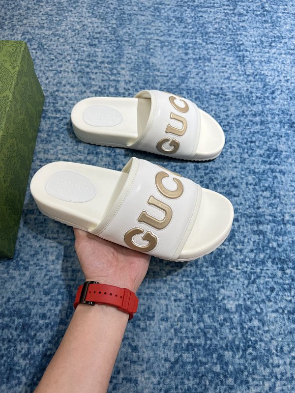GUCCI SHOES (118)