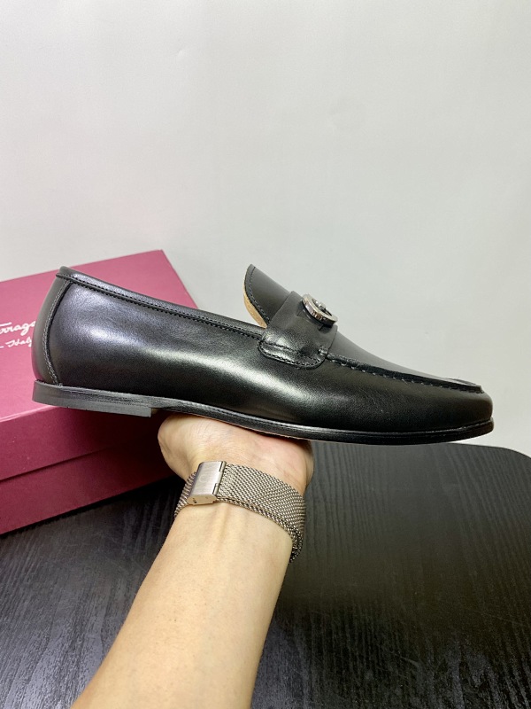 FERRAGAMO SHOES (198)