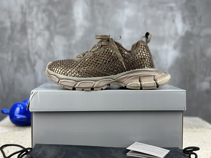 BALENCIAGA SNEAKERS (217)