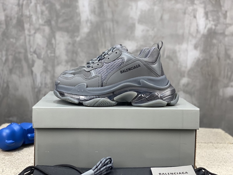 BALENCIAGA SNEAKERS (545)