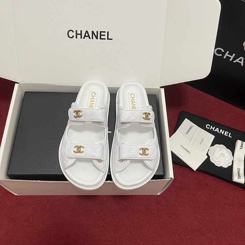 CHANEL SHOES (33)