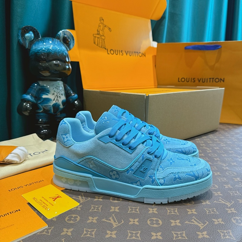 LOUIS VUITTON SNEAKERS (289)