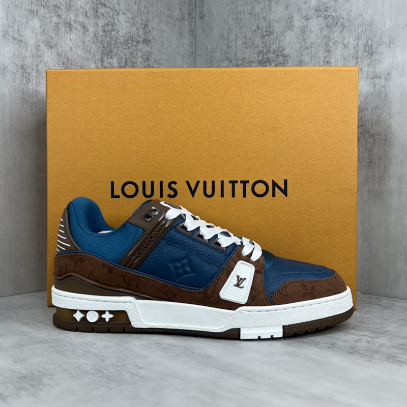 LOUIS VUITTON SHOES (580)
