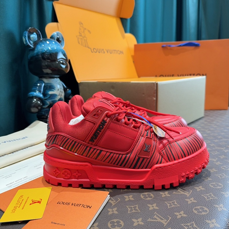 LOUIS VUITTON SNEAKERS (180)