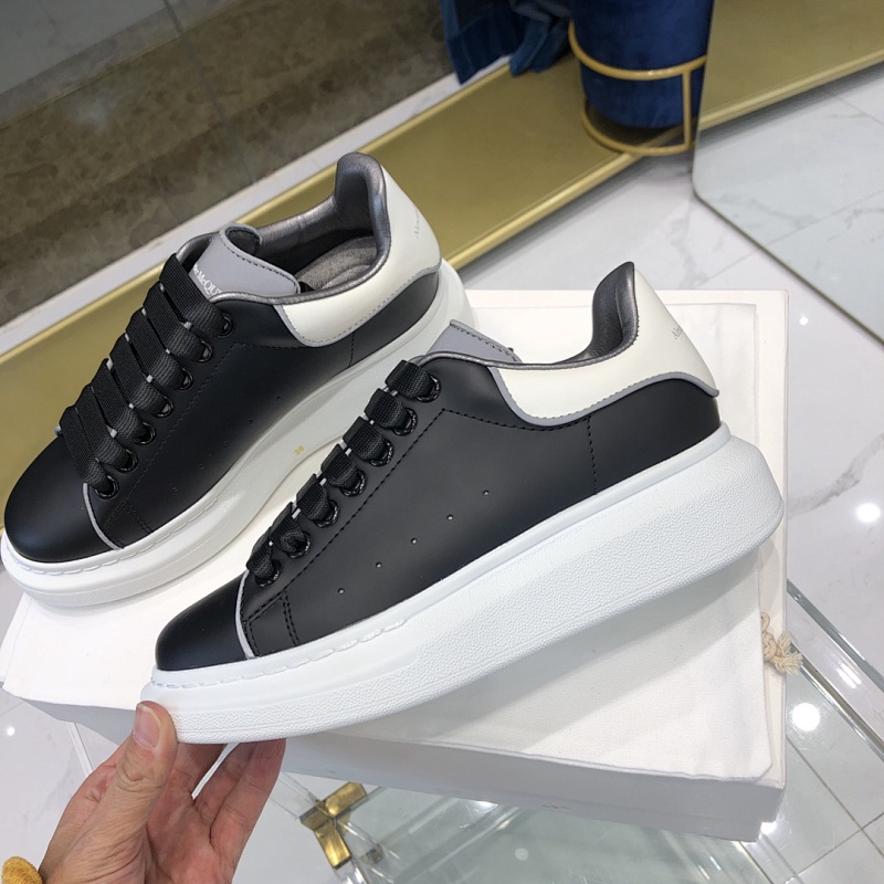 ALEXANDER MCQUEEN (84)